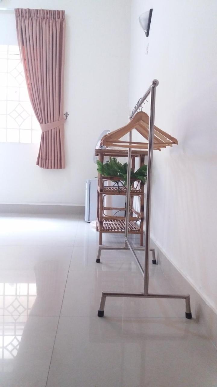Dutch Hosted B&B, Abc Phnom-Penh Buitenkant foto
