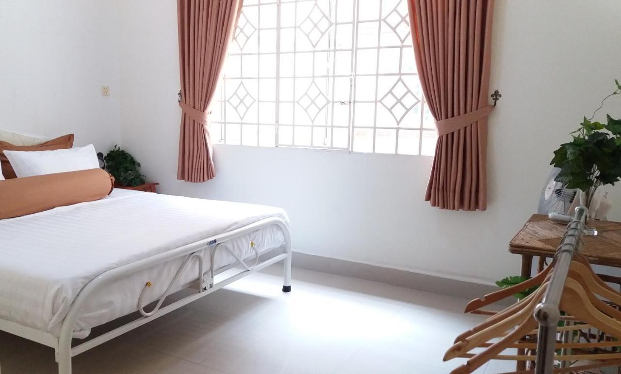 Dutch Hosted B&B, Abc Phnom-Penh Buitenkant foto